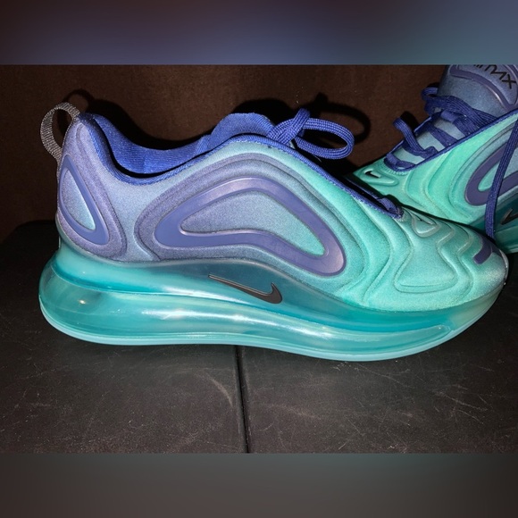 NWOB Nike Air Max 720 Sea Forest Mens 8/WMS 9.5 NEVER WORN New 1 OWNER RARE FIND - Picture 9 of 16